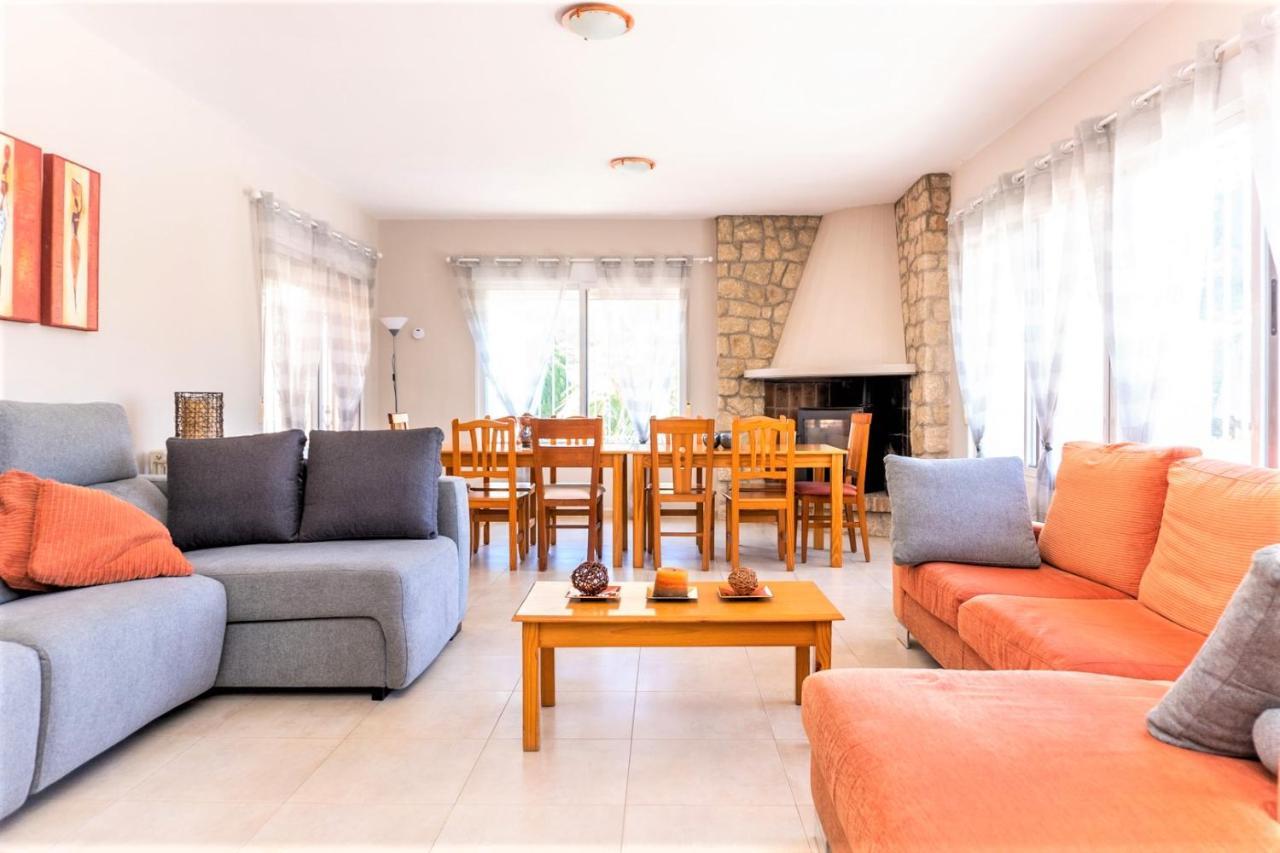 Villa Montesol La Drova Bagian luar foto