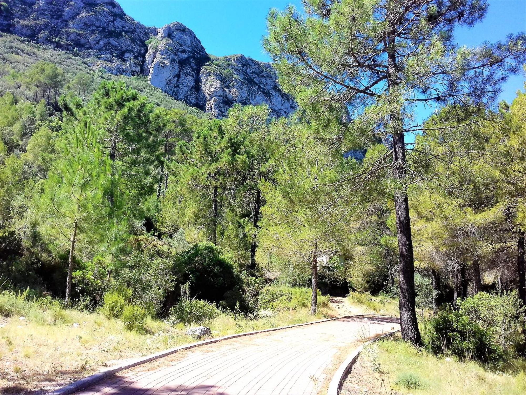 Villa Montesol La Drova Bagian luar foto